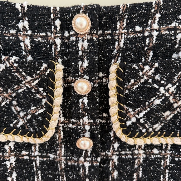 Black and White Tweed Skirt - Picture 4 of 7
